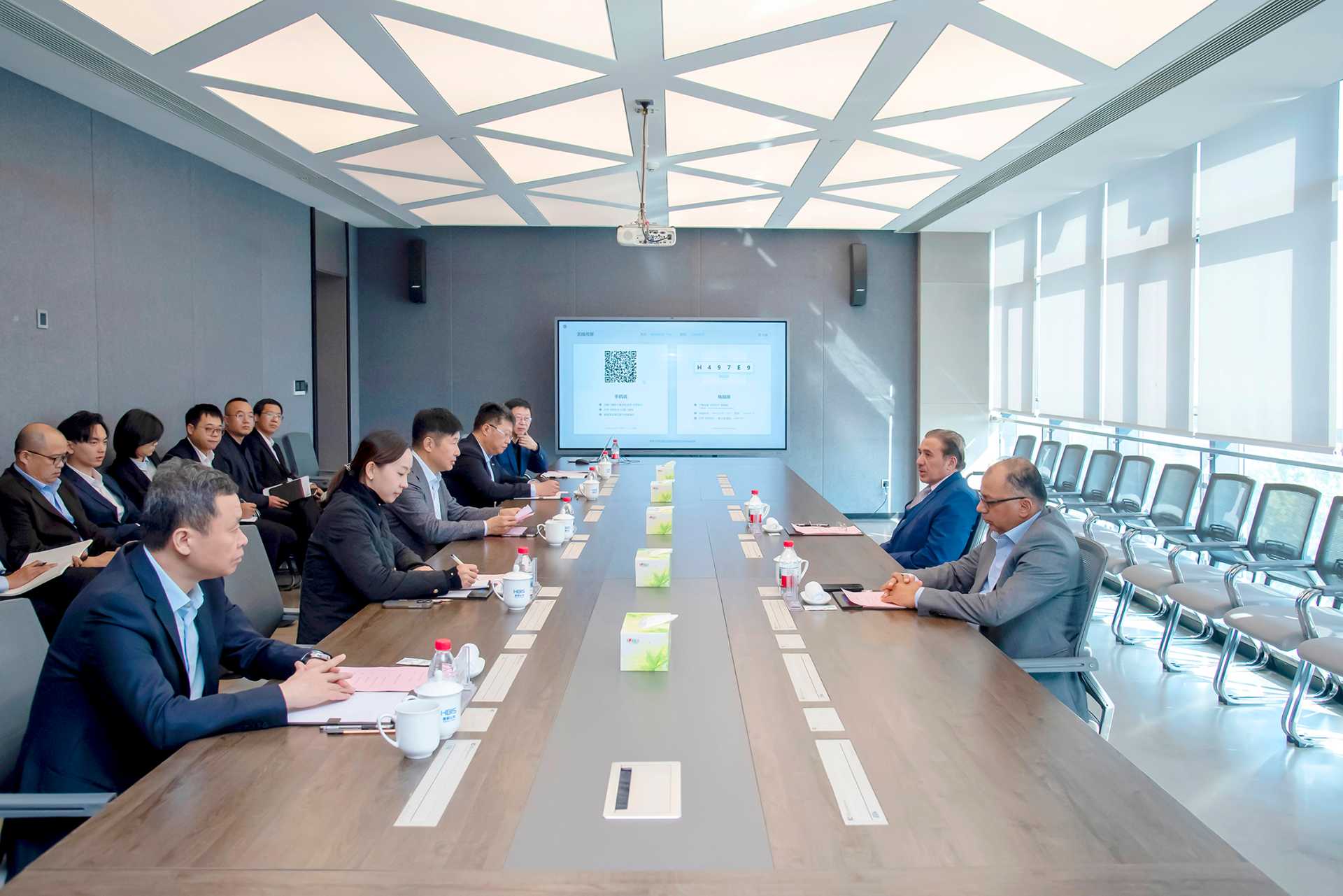 thumbnail.5929ef95-9091-4c45-838e-ce85d2bf66631762303585024